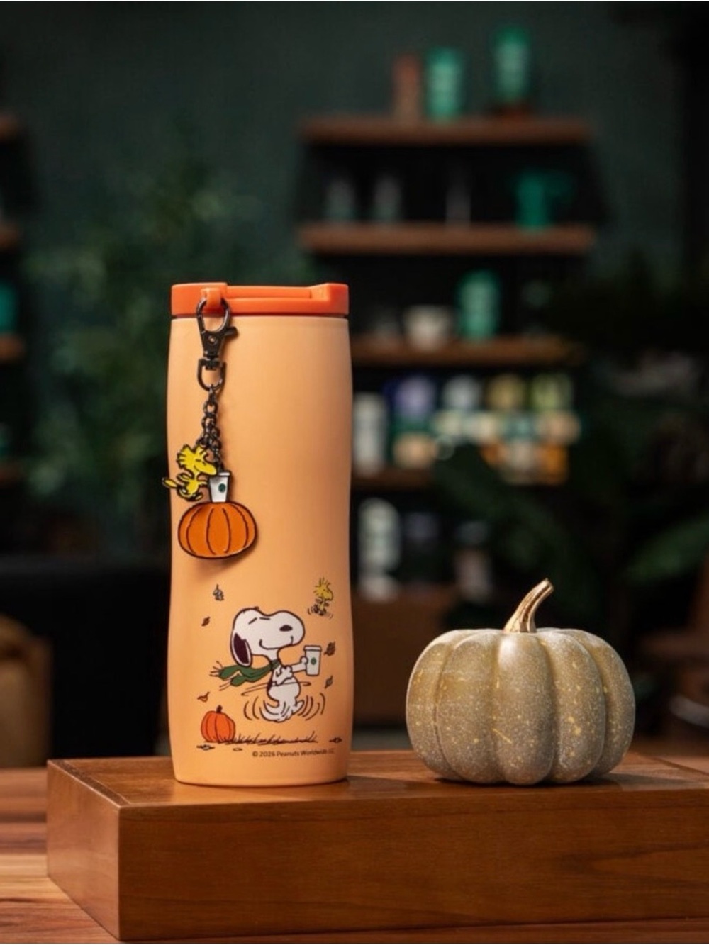 Peanuts Snoopy Travel Bottle - Peach with Orange Lid